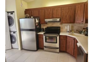 1026  Green Pine Boulevard   H, West Palm Beach, FL 33409 Sold 08/25/23