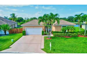 9224  Cove Point Circle, Boynton Beach, FL 33472 Sold 10/05/23