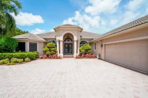 8055  Woodsmuir Drive, Palm Beach Gardens, FL 33412 Sold 09/21/23