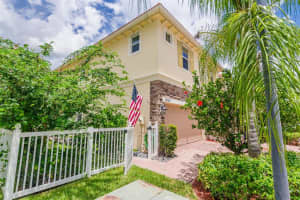 9520 SW Merlin Ct, Stuart, FL 34997, Sold 09/05/23