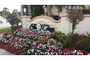 7634  Colony Palm Drive, Boynton Beach, FL 33436 Sold 09/27/23