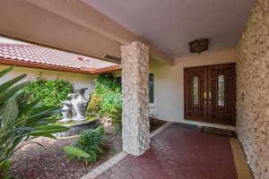 10535  Boca Woods Lane, Boca Raton, FL 33428 Sold 10/13/23