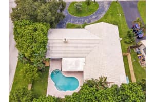 2098 N Park Place, Boca Raton, FL 33486 Sold 08/16/23