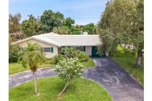 2098 N Park Place, Boca Raton, FL 33486 Sold 08/16/23
