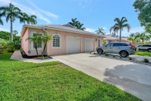 10725  Pelican Drive, Wellington, FL 33414 Sold 08/10/23
