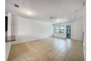 11528 SW 14th Street, Pembroke Pines, FL 33025 Sold 09/26/23