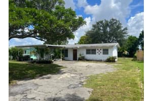 921 NW 8th Avenue, Boynton Beach, FL 33426 Sold 09/08/23