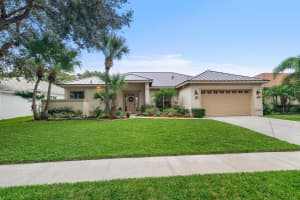 890 SW Lighthouse Drive, Palm City, FL 34990 Sold 08/30/23