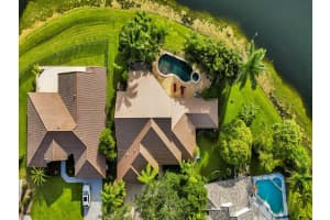 1087  Deerwood Lane, Weston, FL 33326 Sold 10/04/23