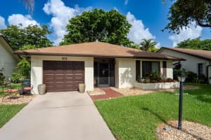 6199  Lakemont Circle, Greenacres, FL 33463 Sold 09/21/23