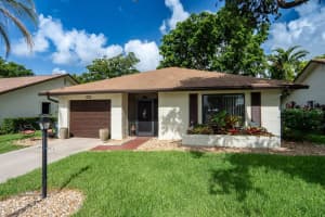 6199  Lakemont Circle, Greenacres, FL 33463 Sold 09/21/23