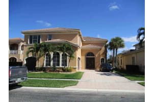 1213  Canyon Way, Wellington, FL 33414 Sold 11/10/23
