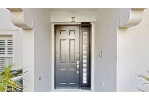 290 NE 5th Avenue   18, Delray Beach, FL 33483 Sold 08/30/23