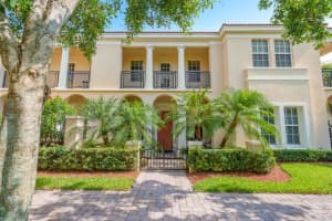 819 NW 82nd Lane, Boca Raton, FL 33487 Sold 12/11/23