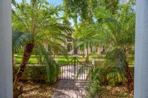 819 NW 82nd Lane, Boca Raton, FL 33487 Sold 12/11/23