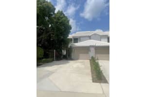 8846 SE Riverfront Terrace, Jupiter, FL 33469 Sold 10/06/23