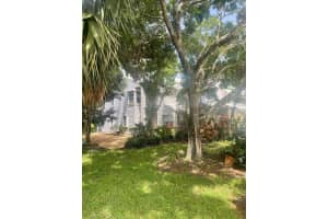 8846 SE Riverfront Terrace, Jupiter, FL 33469 Sold 10/06/23