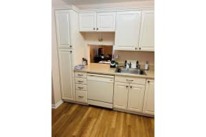 230 NE 26th Avenue   413, Boynton Beach, FL 33435 Sold 11/30/23