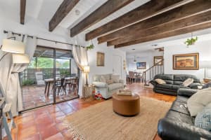 1608 Shaker Circle, Wellington, FL 33414 Sold 09/11/23