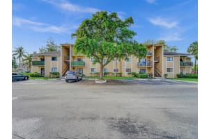 251  Palm Circle  W 307, Pembroke Pines, FL 33025 Sold 07/28/23