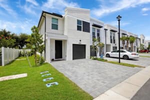 3573  San Bernardino Way, Palm Springs, FL 33461 Sold 09/16/24