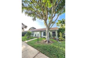 4285  Willow Pond Circle, West Palm Beach, FL 33417 Sold 10/18/23