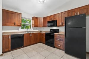 186  Martin Circle, Royal Palm Beach, FL 33411 Sold 09/12/23