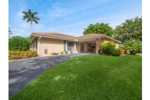 720  Muirfield Circle, Atlantis, FL 33462 Sold 09/25/23