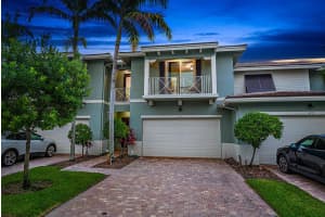 4136  Darlington Street, Palm Beach Gardens, FL 33418 Sold 10/12/23