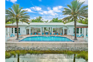 4136  Darlington Street, Palm Beach Gardens, FL 33418 Sold 10/12/23