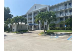 2441 Village Boulevard 101, West Palm Beach, FL 33409 Sold 11/08/23
