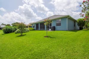 5530 W 1st Square  SW, Vero Beach, FL 32968 Sold 09/07/23