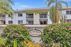 207  Tropic Isle Drive   203, Delray Beach, FL 33483 Sold 08/31/23