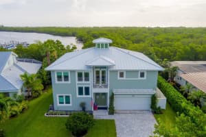 3950 NE Joes Point Road, Stuart, FL 34996 Sold 03/25/24
