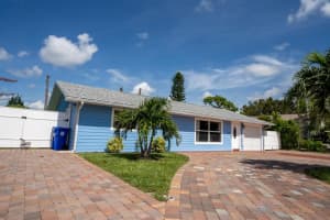 325  18th Avenue, Vero Beach, FL 32962 Sold 09/28/23