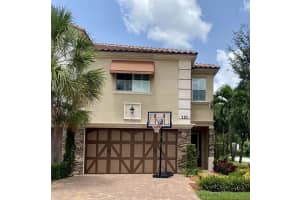 121  Sword Fern Place, Wellington, FL 33414 Sold 12/20/23