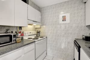 4700 NW 6th Avenue, Deerfield Beach, FL 33064 Sold 09/11/23