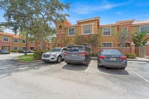 792 SW 106th Avenue   1901, Pembroke Pines, FL 33025 Sold 09/25/23