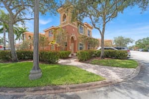 792 SW 106th Avenue   1901, Pembroke Pines, FL 33025 Sold 09/25/23