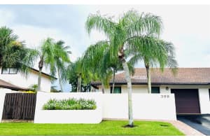 398 SW 28th Avenue, Delray Beach, FL 33445 Sold 09/15/23