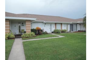 629  Pines Knoll Drive   Apt A, Fort Pierce, FL 34982 Sold 09/21/23