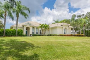 5068 SW Orchid Bay Drive, Palm City, FL 34990 Sold 10/05/23