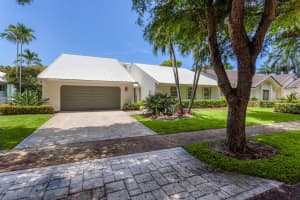 2020  Parkside Circle  S, Boca Raton, FL 33486 Sold 03/06/24