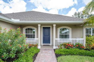 1289  Scarlet Oak Circle, Vero Beach, FL 32966 Sold 09/29/23