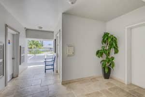 410  Wilma Circle   405, Riviera Beach, FL 33404 Sold 09/29/23
