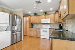 1600 NW 18th Avenue 103, Delray Beach, FL 33445 Sold 02/20/24