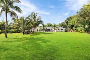 19980  Castlewood Drive, Jupiter, FL 33458 Sold 10/25/23