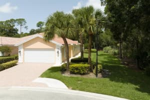739 SW Tamarrow Place, Stuart, FL 34997 Sold 10/31/23
