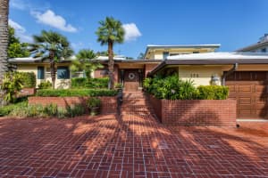 175 NE Spanish Trail, Boca Raton, FL 33432 Sold 09/28/23