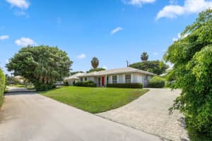 27  Sabal Island Drive, Ocean Ridge, FL 33435 Sold 01/24/24